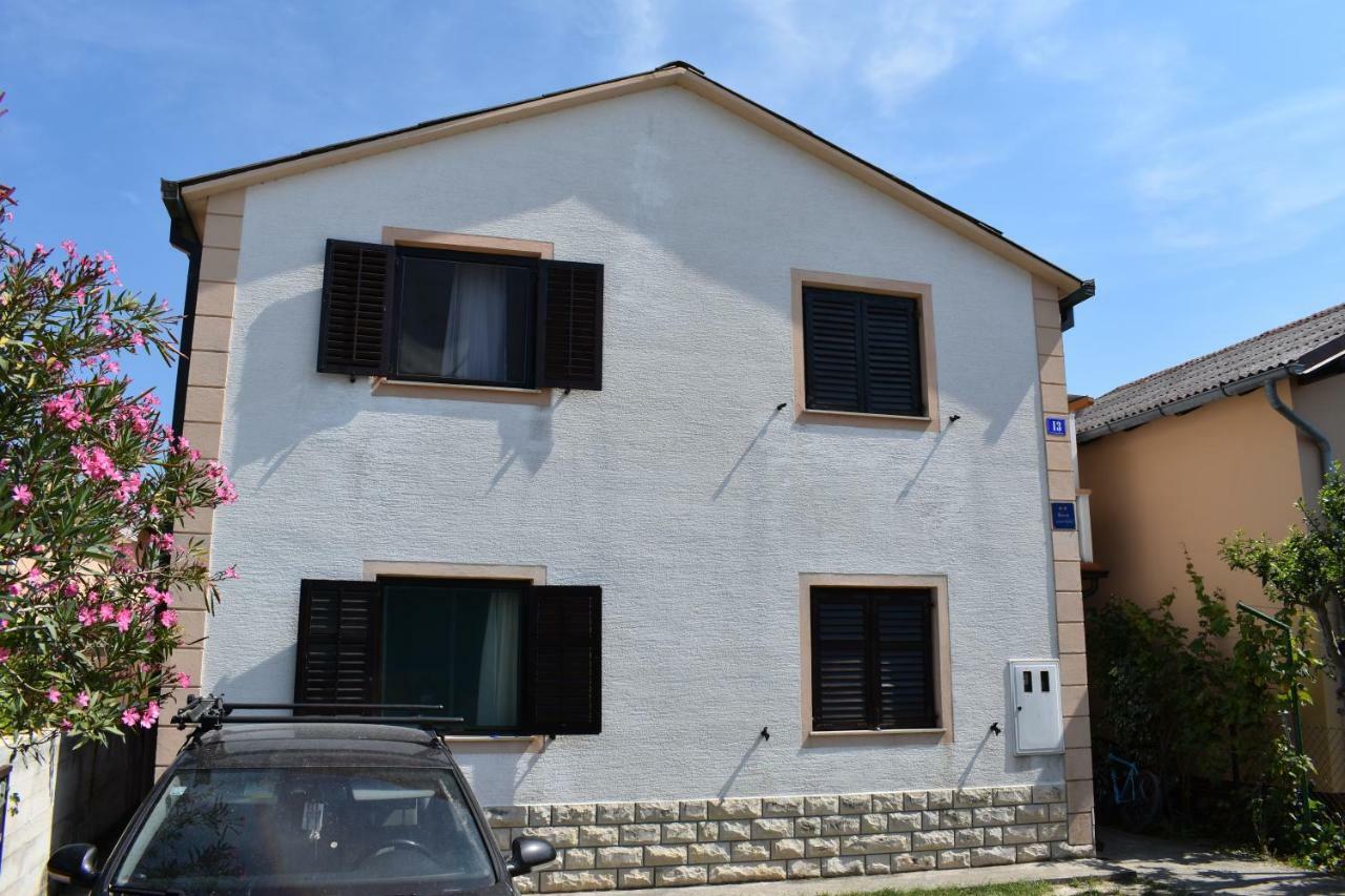 Apartman Nin-Dodo Exterior photo